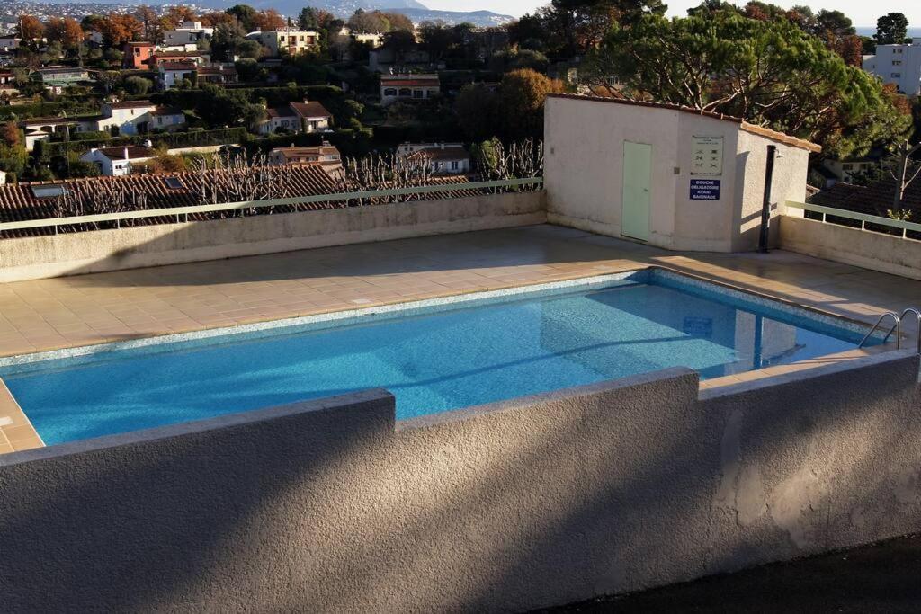 וילנב-לובה Charmant 2P Au Calme, Jardin, Piscine, Vue Panoramique Et Stationnement מראה חיצוני תמונה